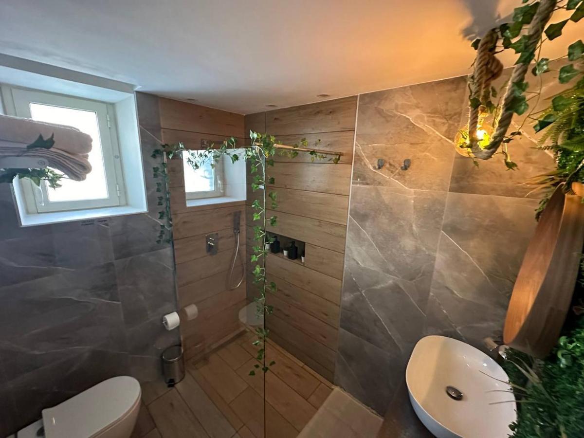 Tropical Holiday House Катания Екстериор снимка